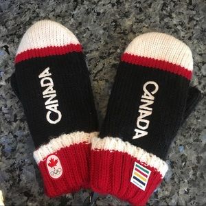 BRAND NEW Hudson’s Bay Mittens 2014 Olympics